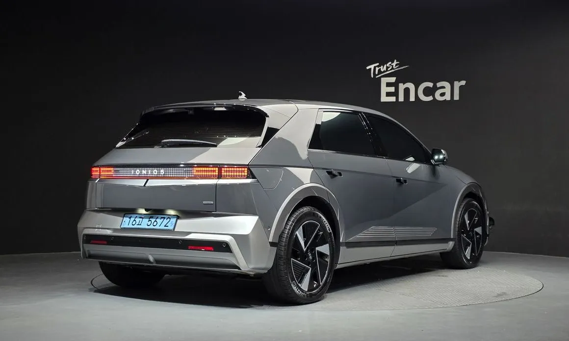 Hyundai Ioniq5 — фото 2