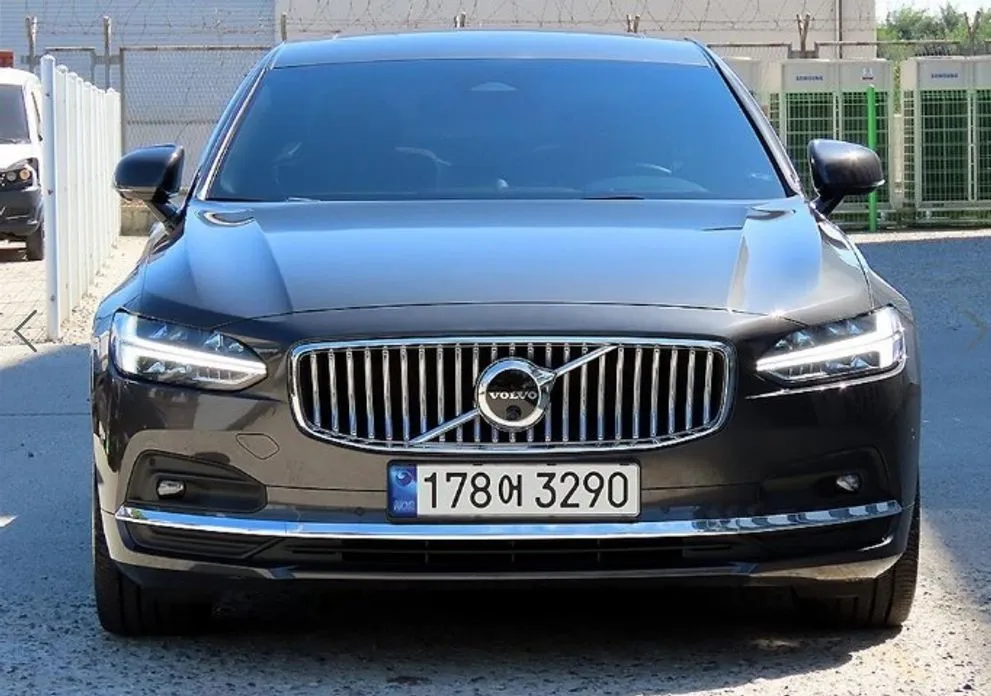 Volvo S90 — фото 3