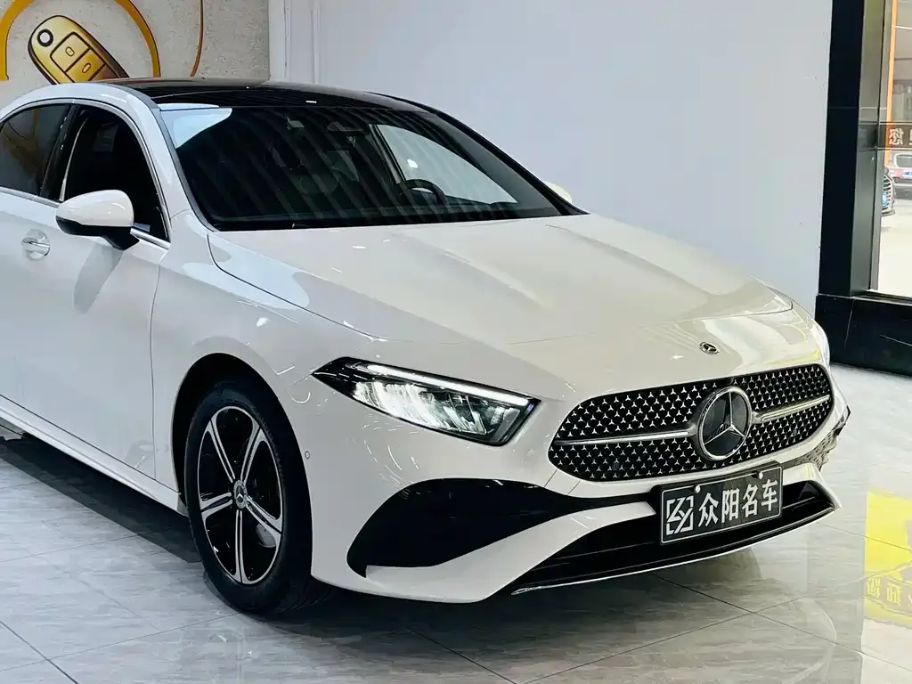 Mercedes-Benz A-Class — фото 6