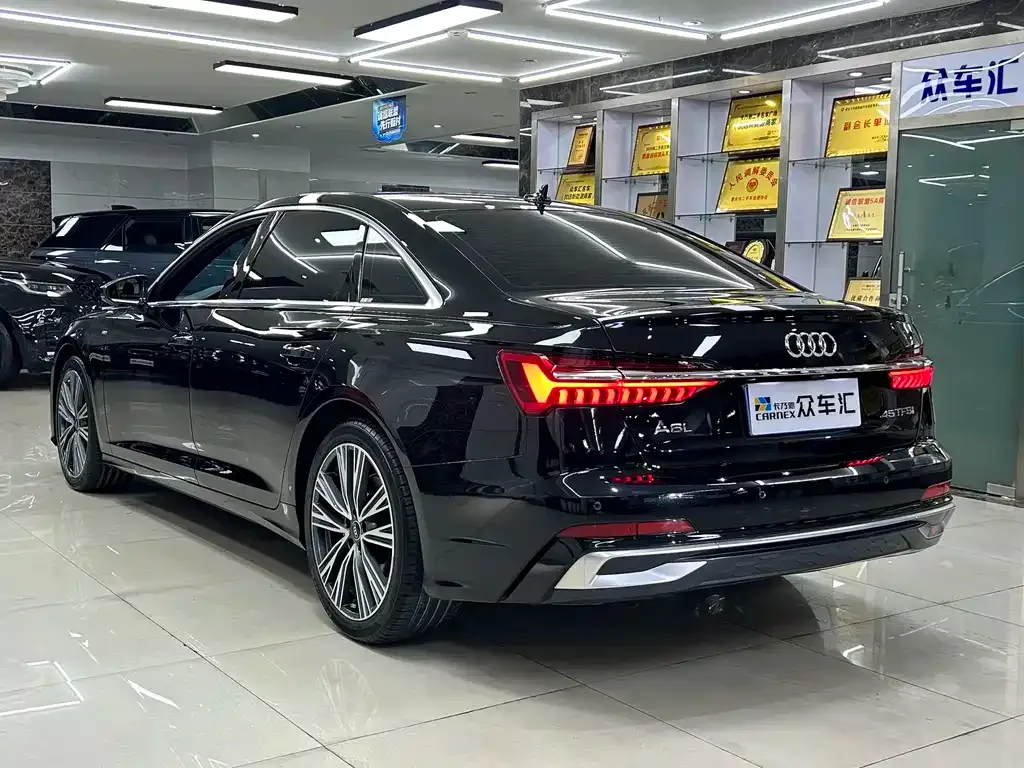 Audi A6L — фото 4