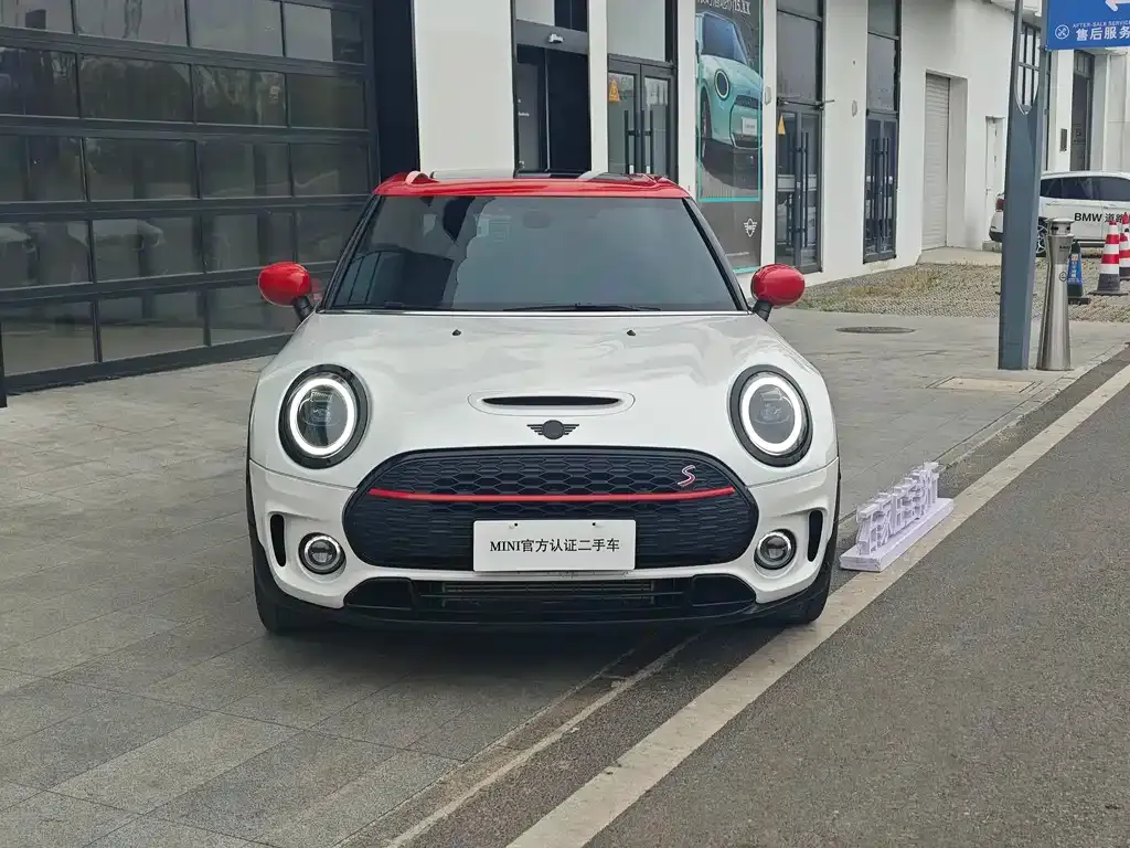 MINI Clubman — фото 8