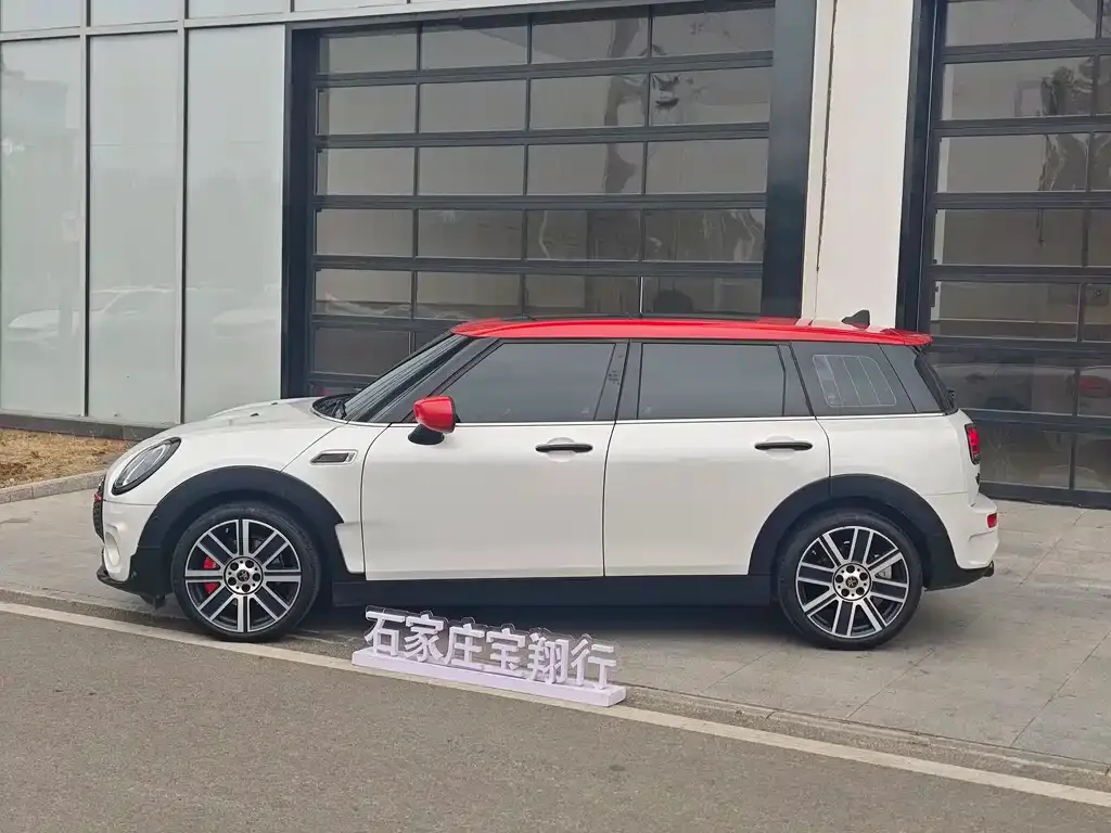 MINI Clubman — фото 10
