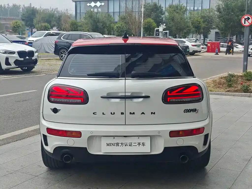 MINI Clubman — фото 7
