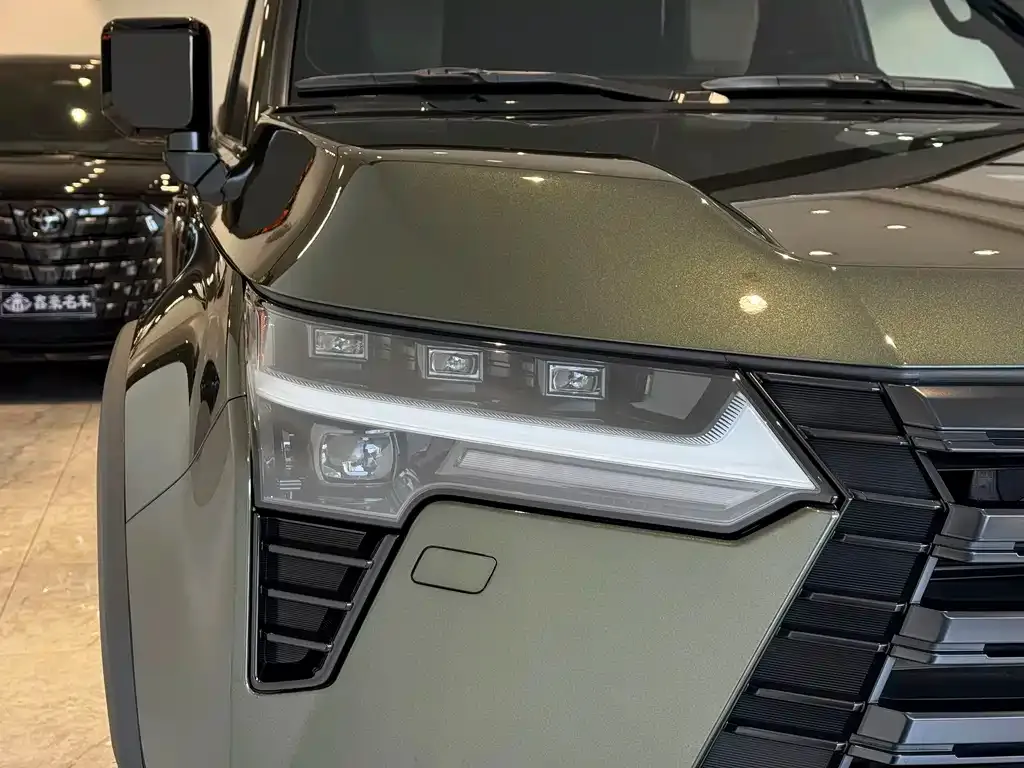 Lexus GX — фото 3