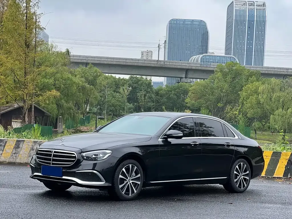Mercedes-Benz E-Class New Energy — фото 1