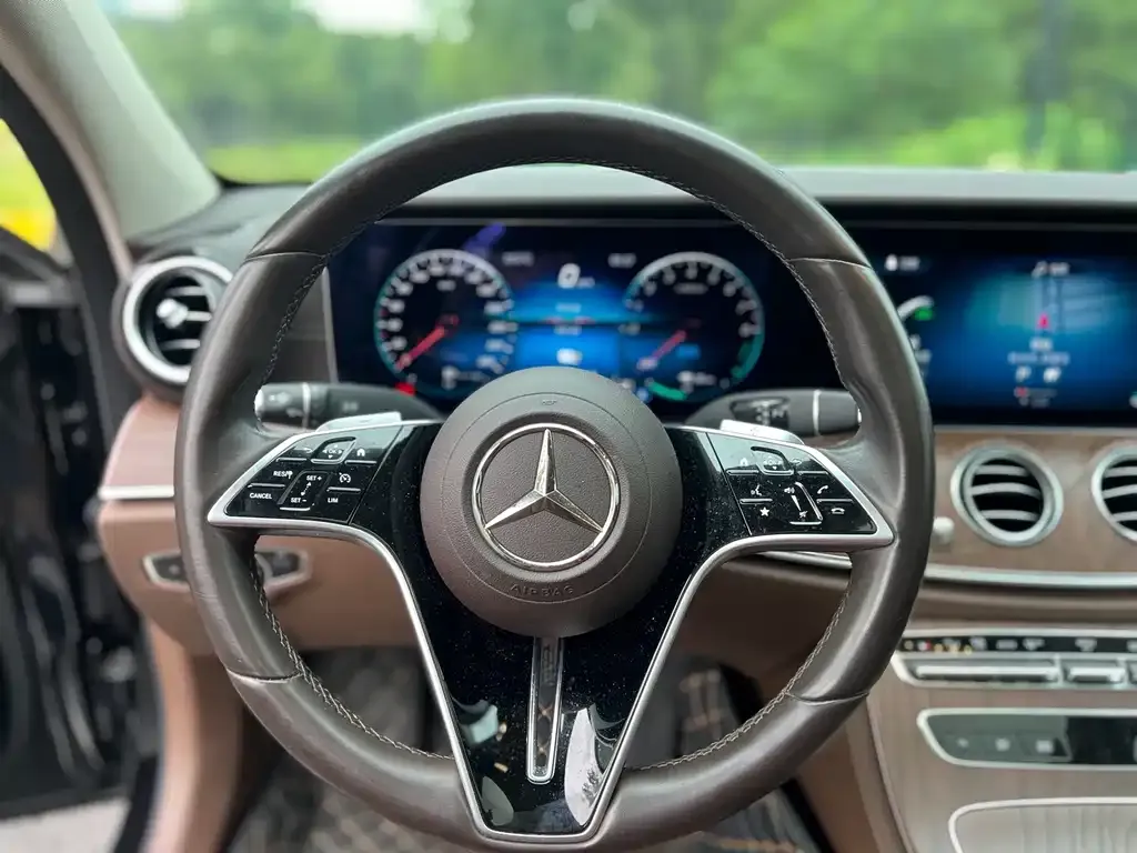 Mercedes-Benz E-Class New Energy — фото 4