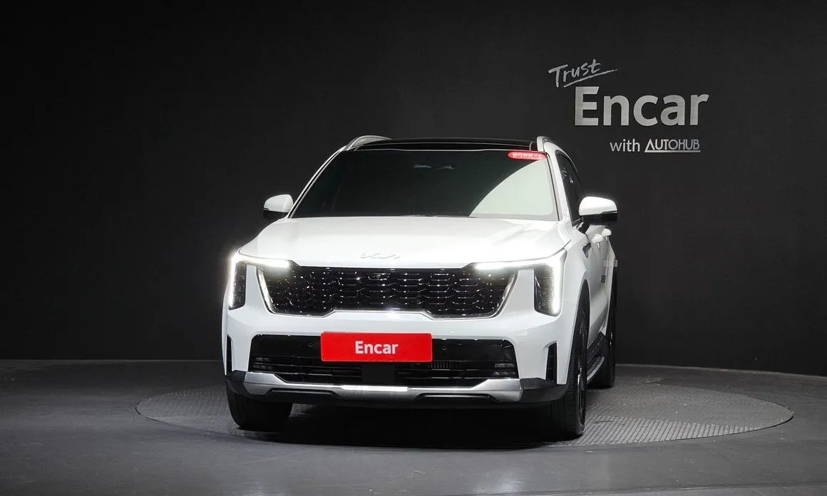 Kia Sorento — фото 8