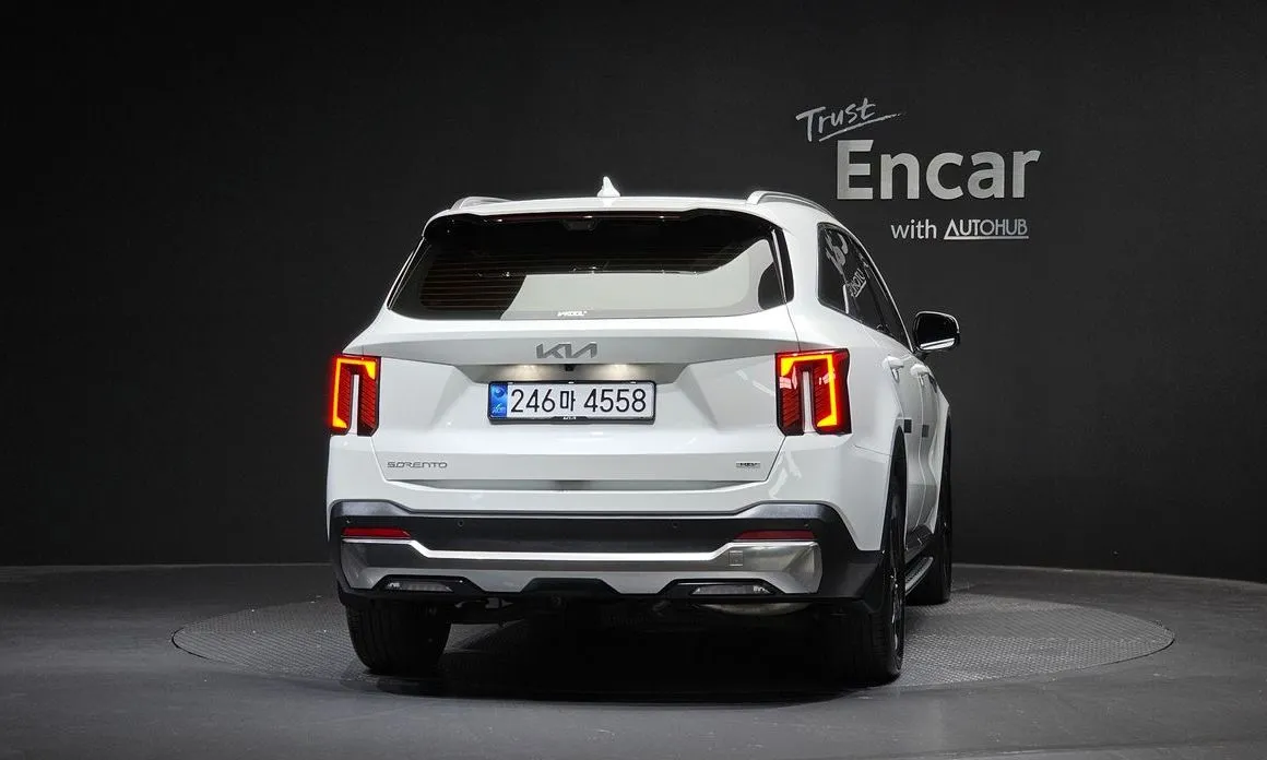 Kia Sorento — фото 4
