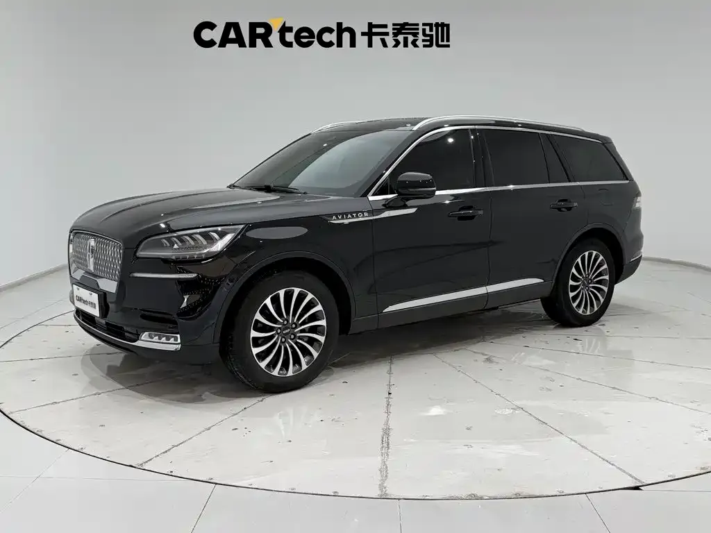 Lincoln Aviator — фото 1