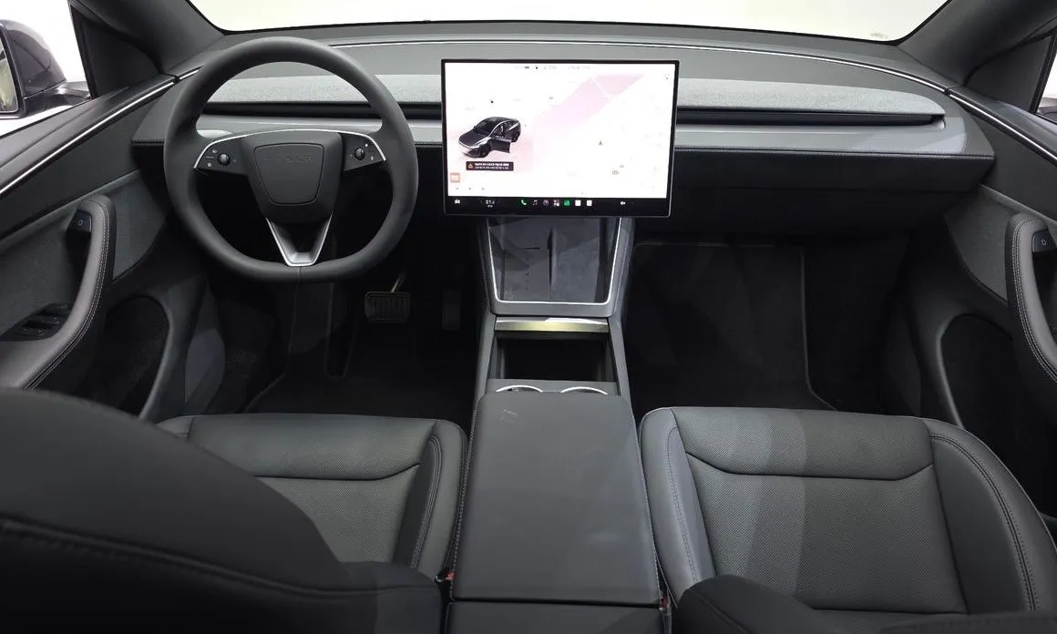 Tesla Model Y — фото 4