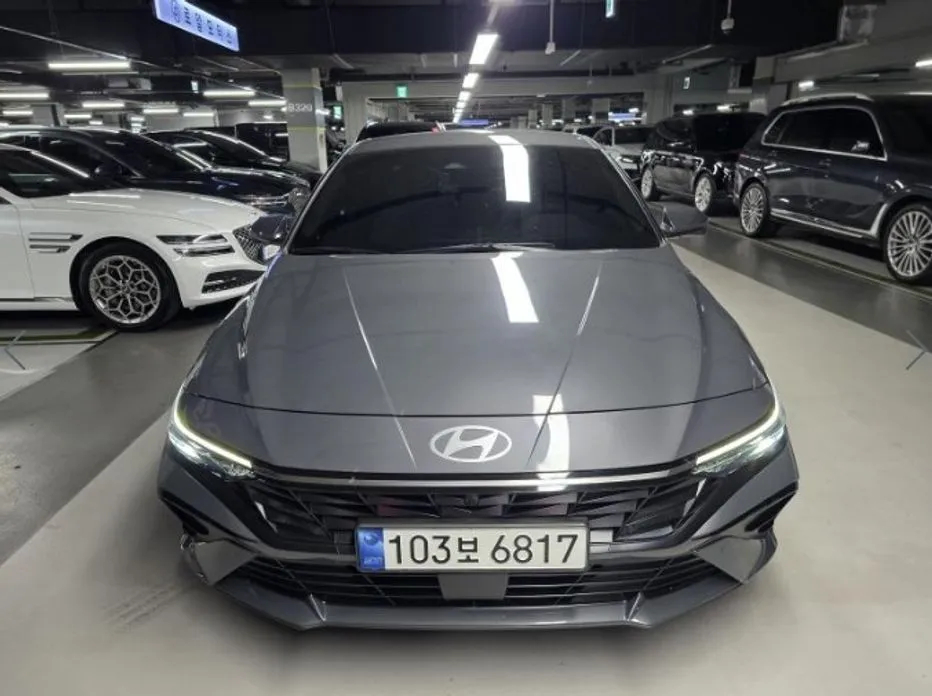 Hyundai AVANTE — фото 1