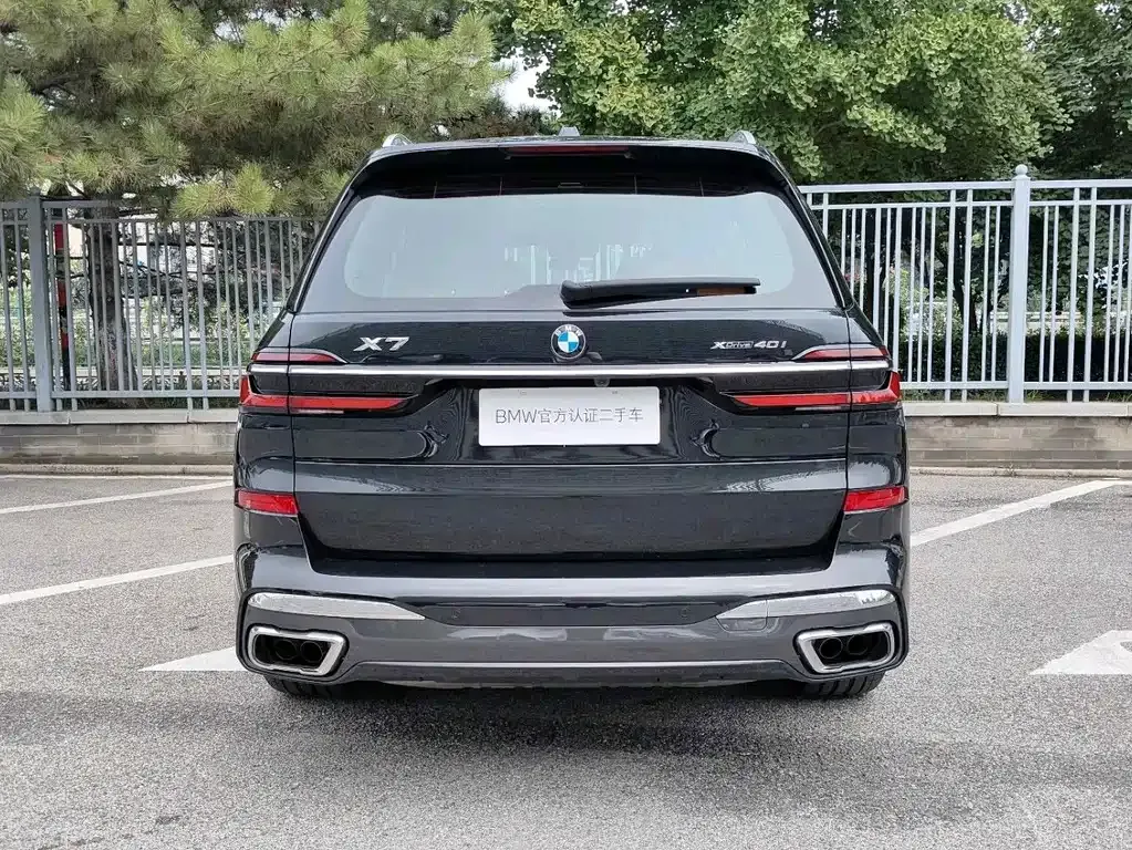 BMW X7 — фото 4