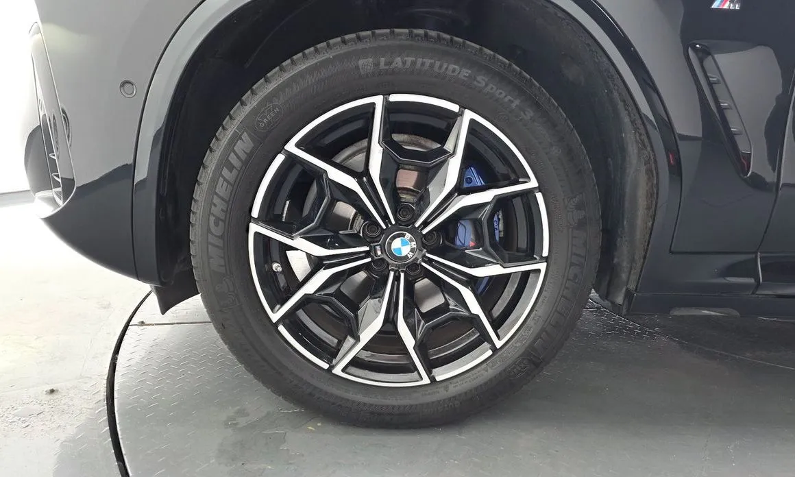 BMW X3 — фото 10