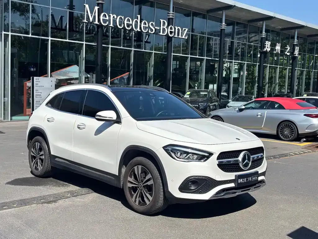 Mercedes-Benz GLA — фото 7