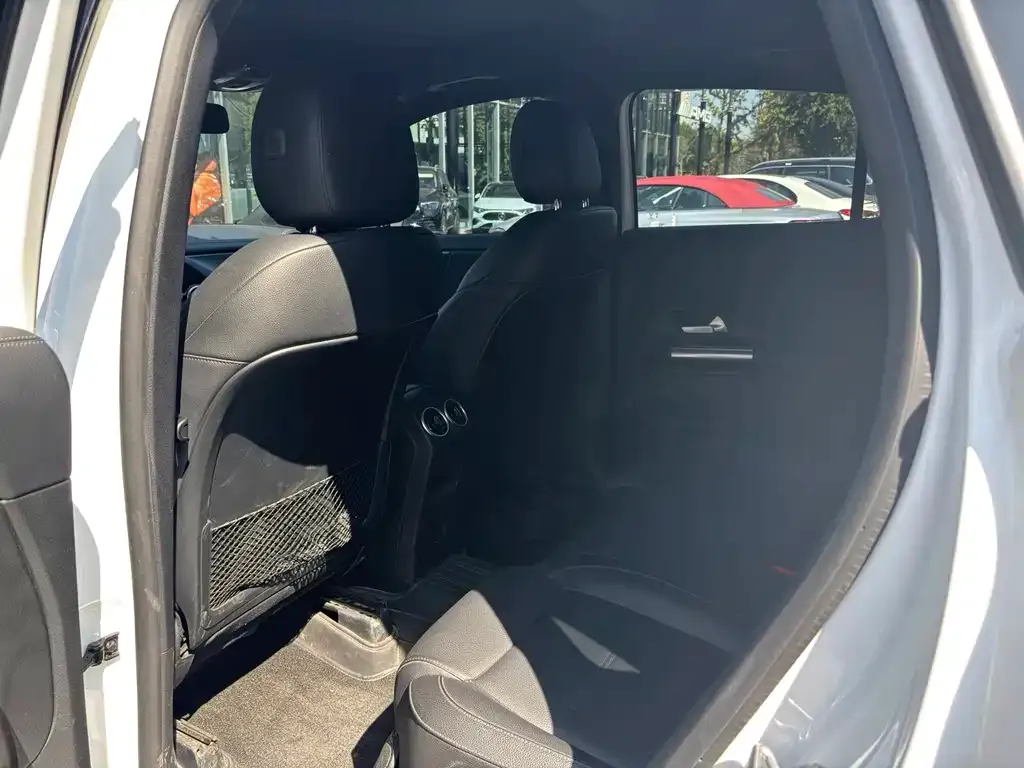 Mercedes-Benz GLA — фото 2