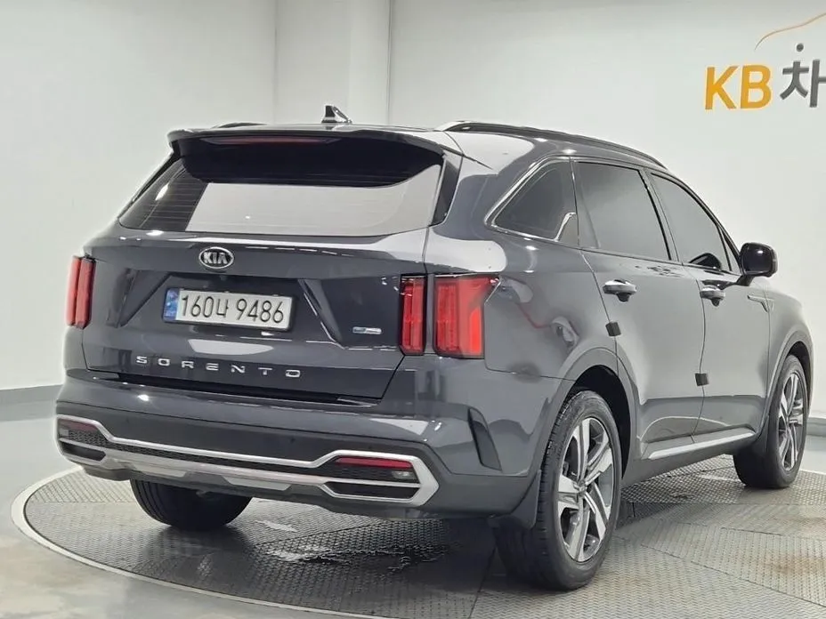 Kia Sorento — фото 2