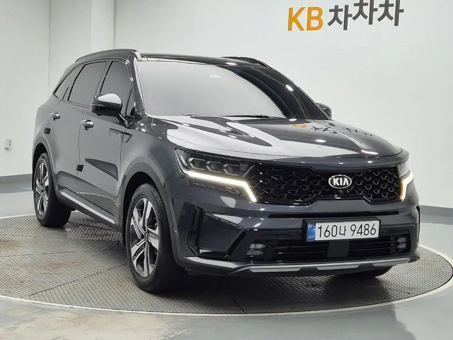 Kia Sorento — фото 4