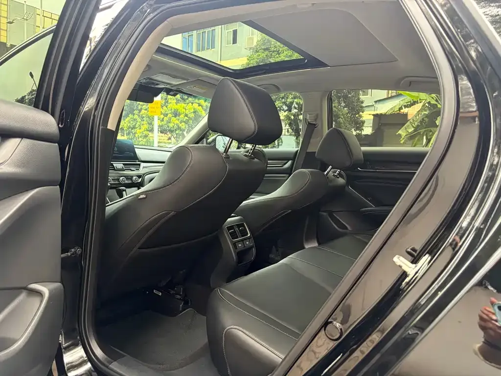 Honda Accord — фото 2
