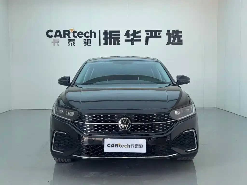 Volkswagen Passat — фото 2