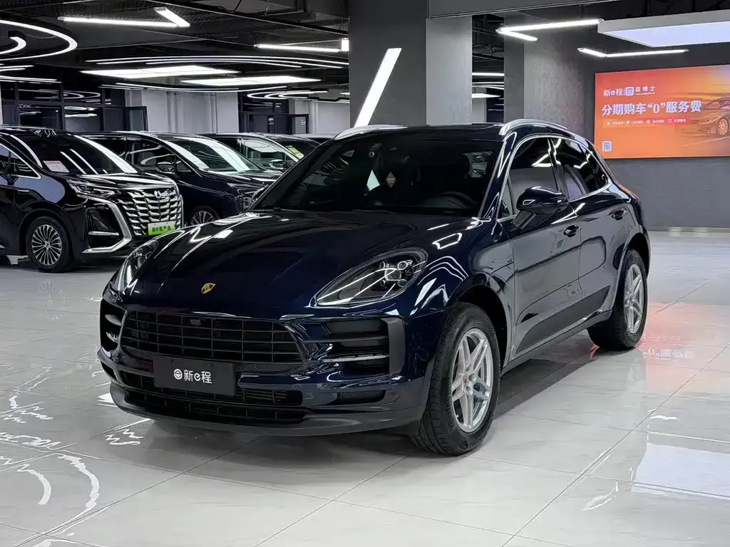 Porsche Macan — фото 1