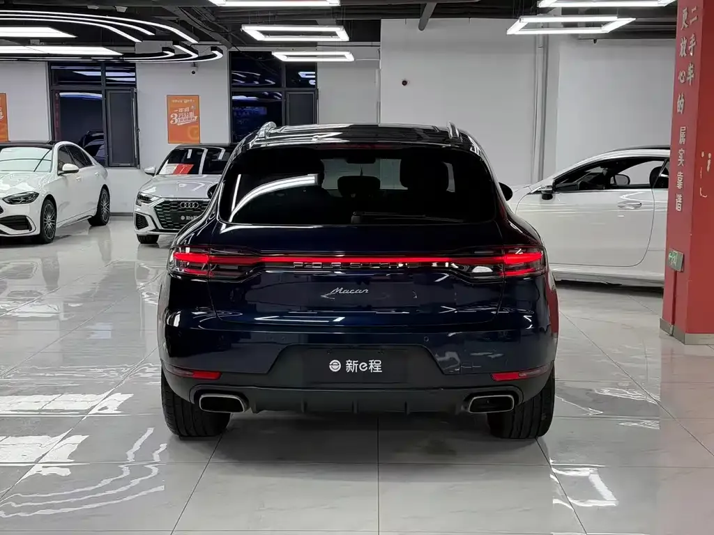 Porsche Macan — фото 7