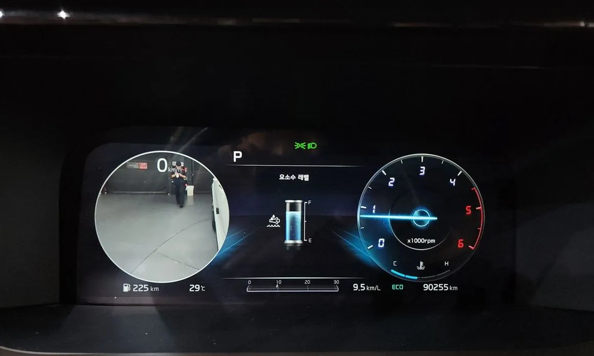 Kia Sorento — фото 6