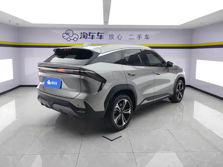 Geely Galaxy L7 — фото 3