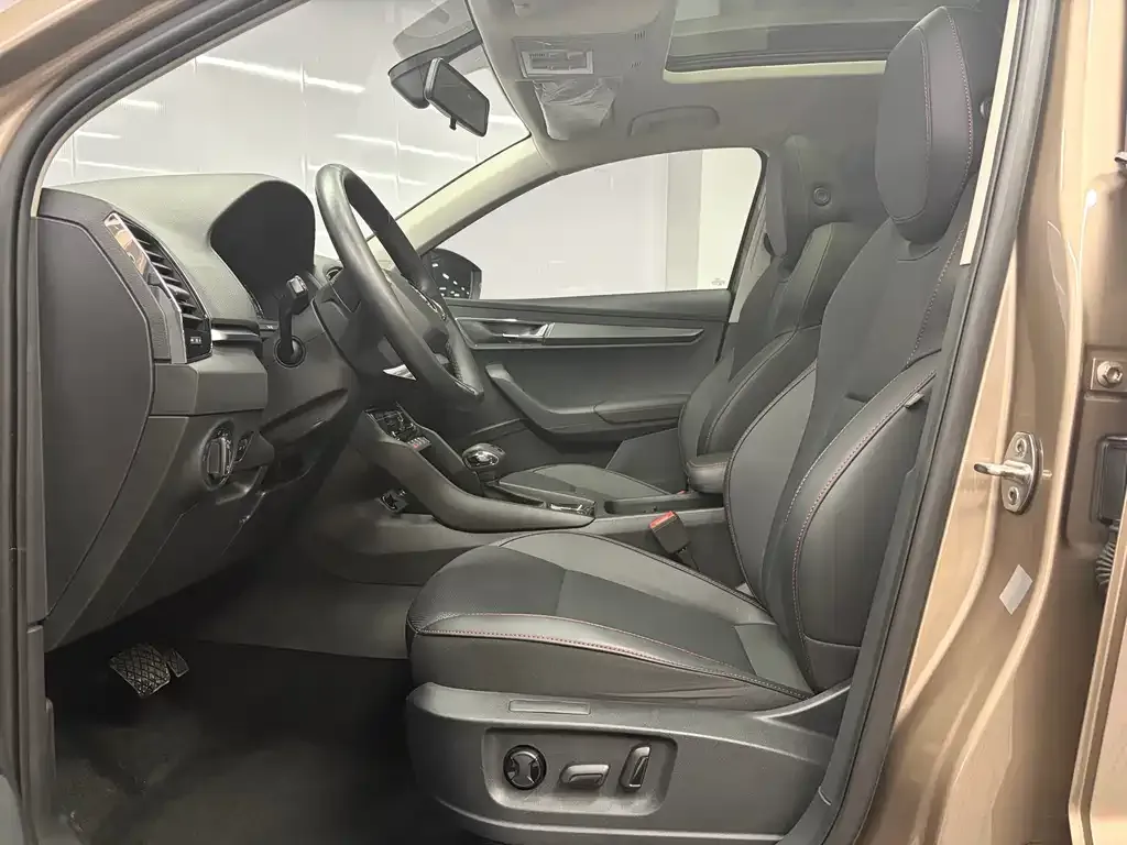 Skoda Karoq — фото 3