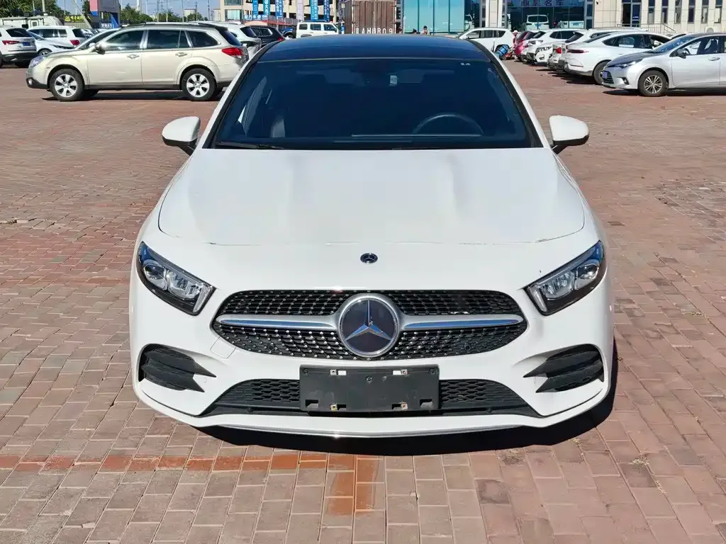 Mercedes-Benz A-Class — фото 10