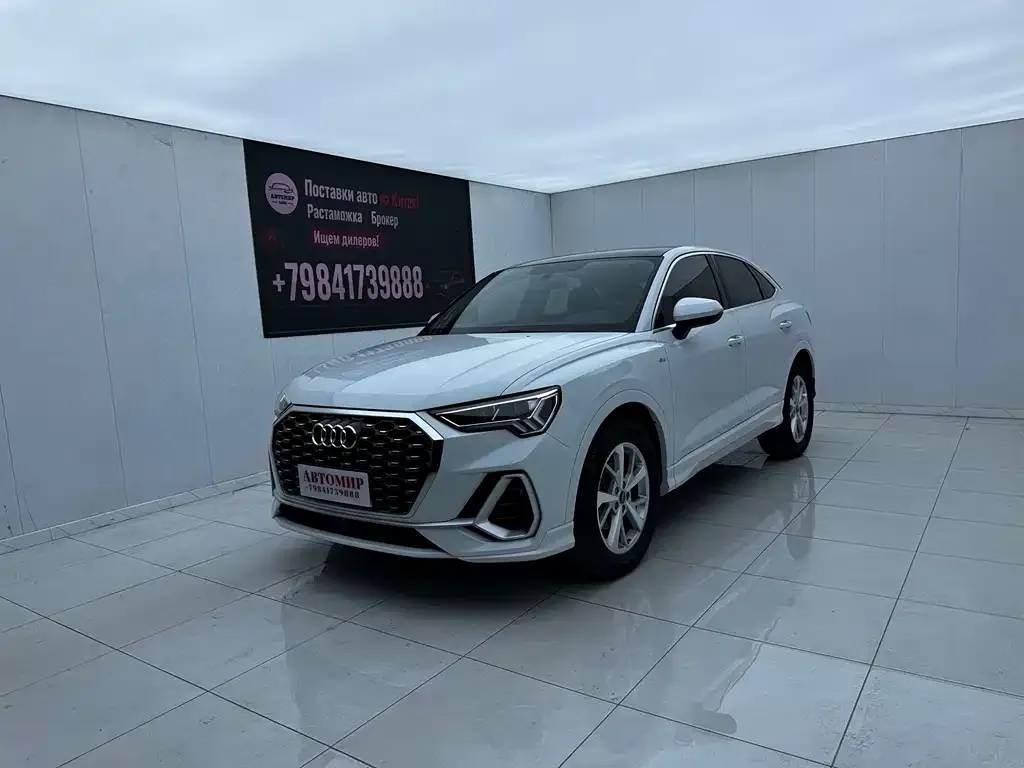Audi Q3 Sportback — фото 1
