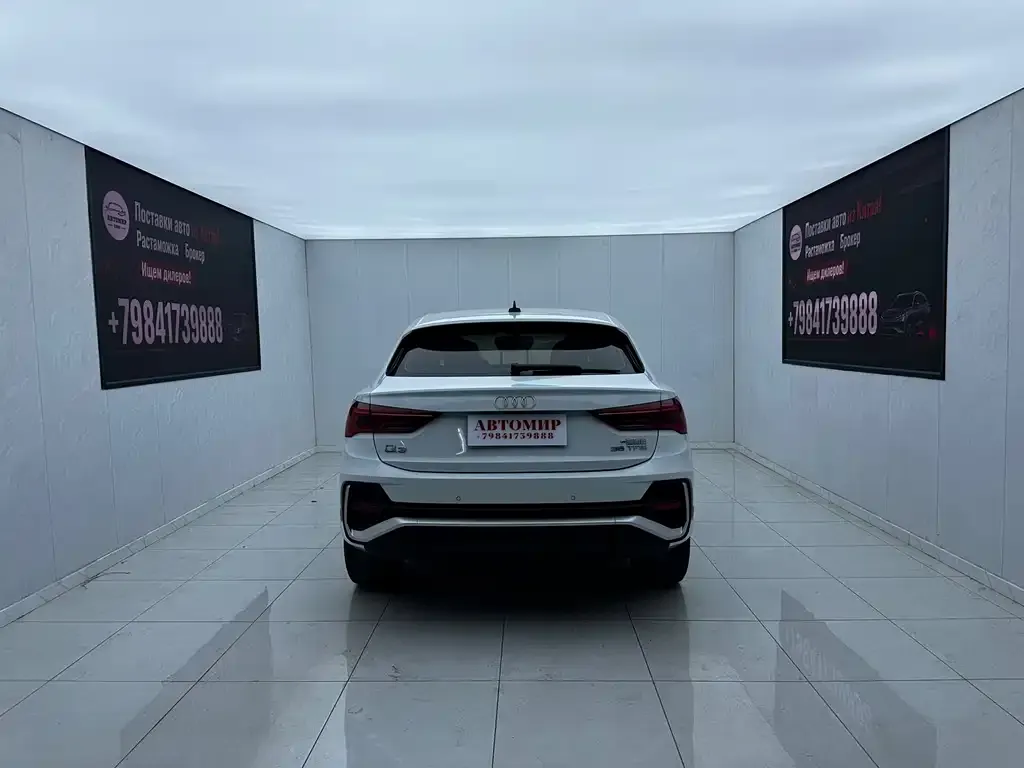 Audi Q3 Sportback — фото 9