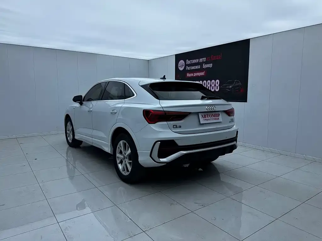 Audi Q3 Sportback — фото 7