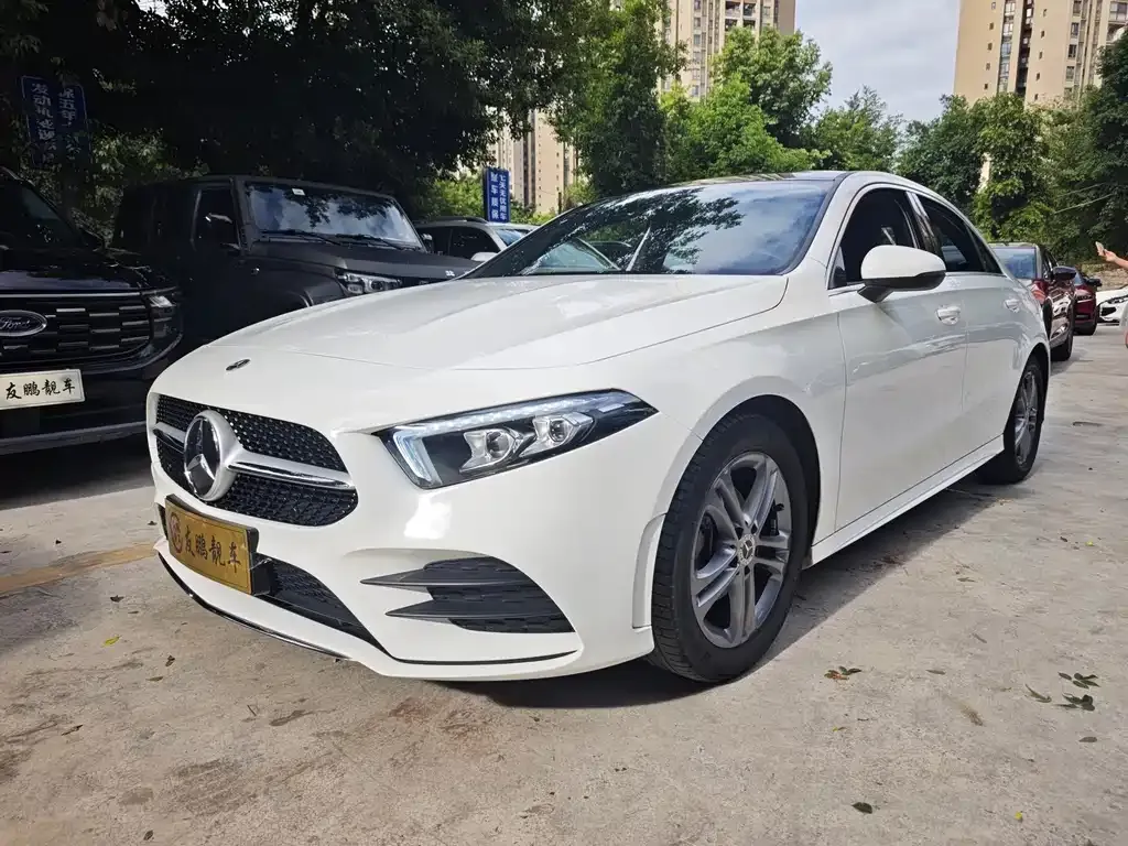 Mercedes-Benz A-Class — фото 1