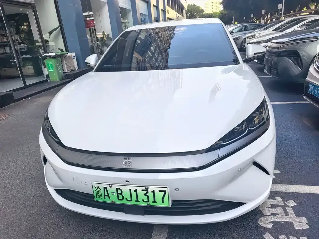 BYD Qin L — фото 6