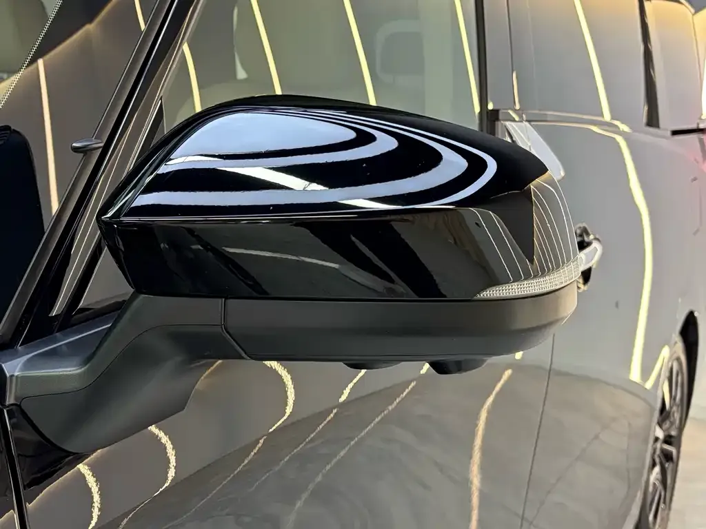 Toyota Alphard — фото 3