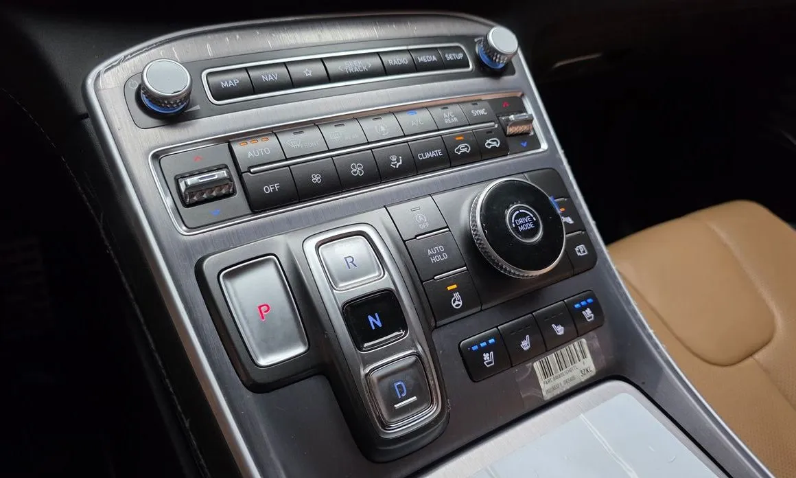 Hyundai Santafe — фото 7