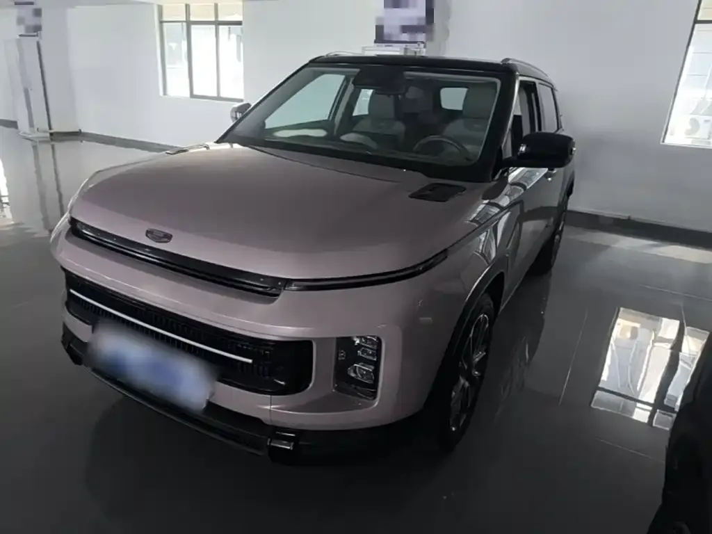 Geely Icon — фото 3