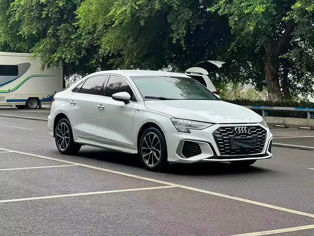 Audi A3 — фото 7
