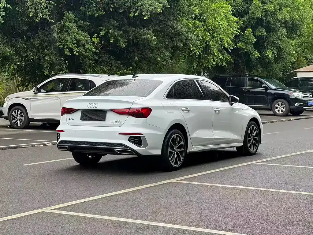 Audi A3 — фото 8