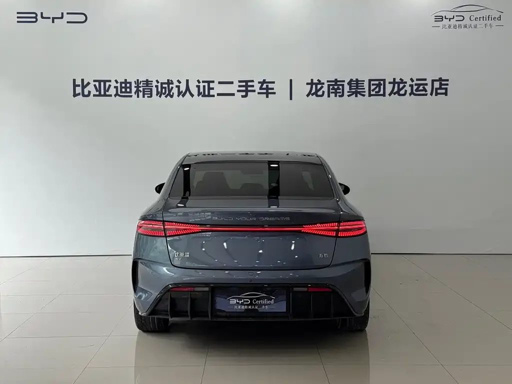 BYD Seal — фото 10