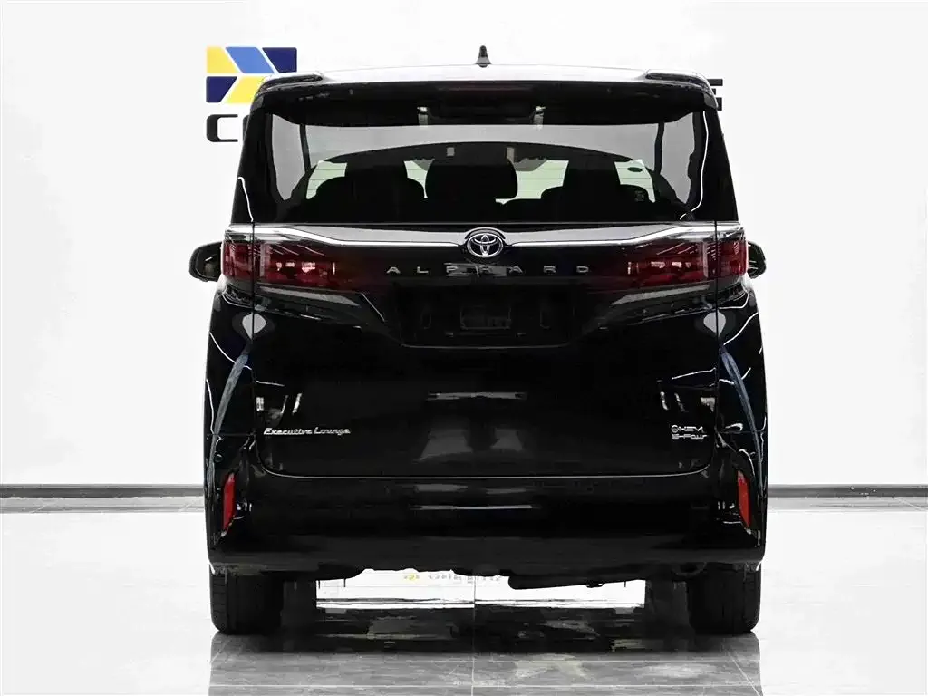 Toyota Alphard — фото 4