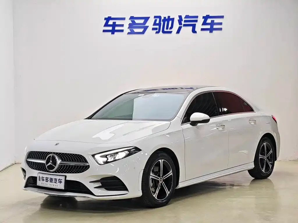 Mercedes-Benz A-Class — фото 1