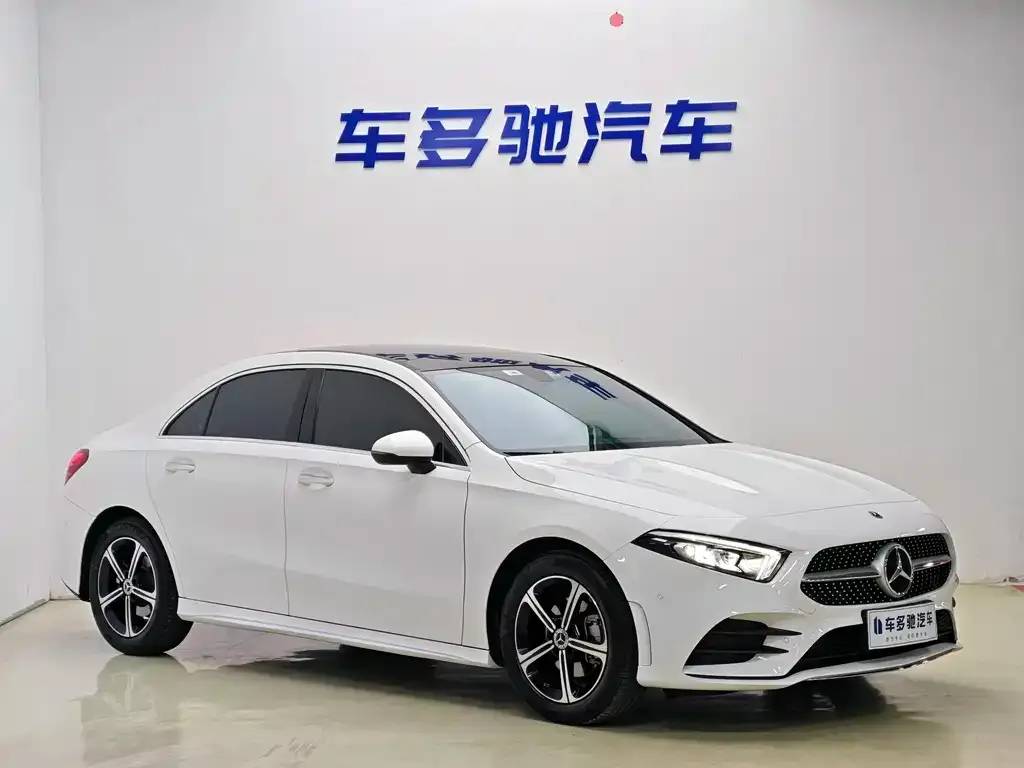 Mercedes-Benz A-Class — фото 5