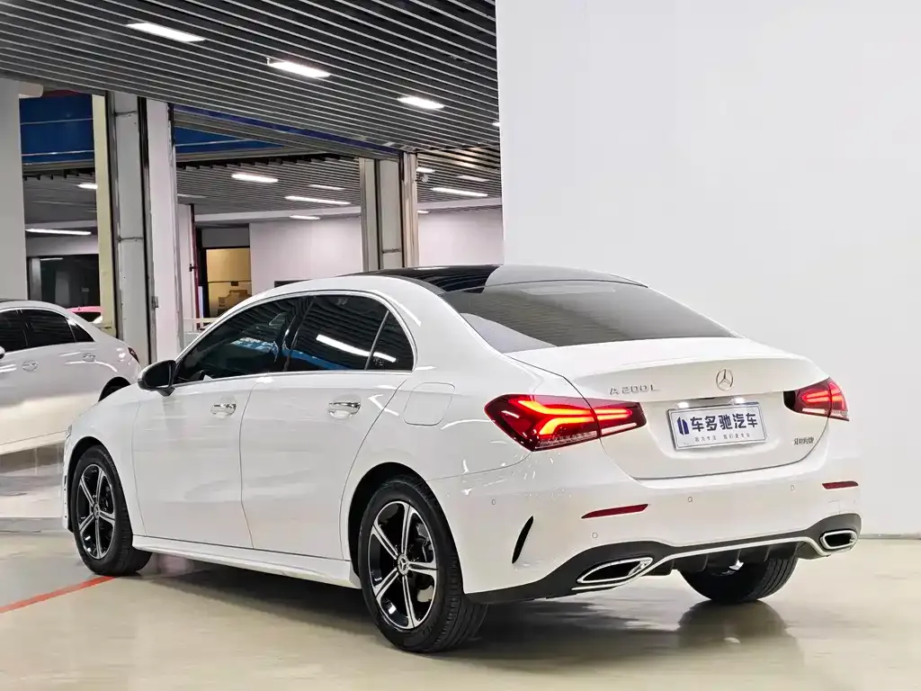 Mercedes-Benz A-Class — фото 8