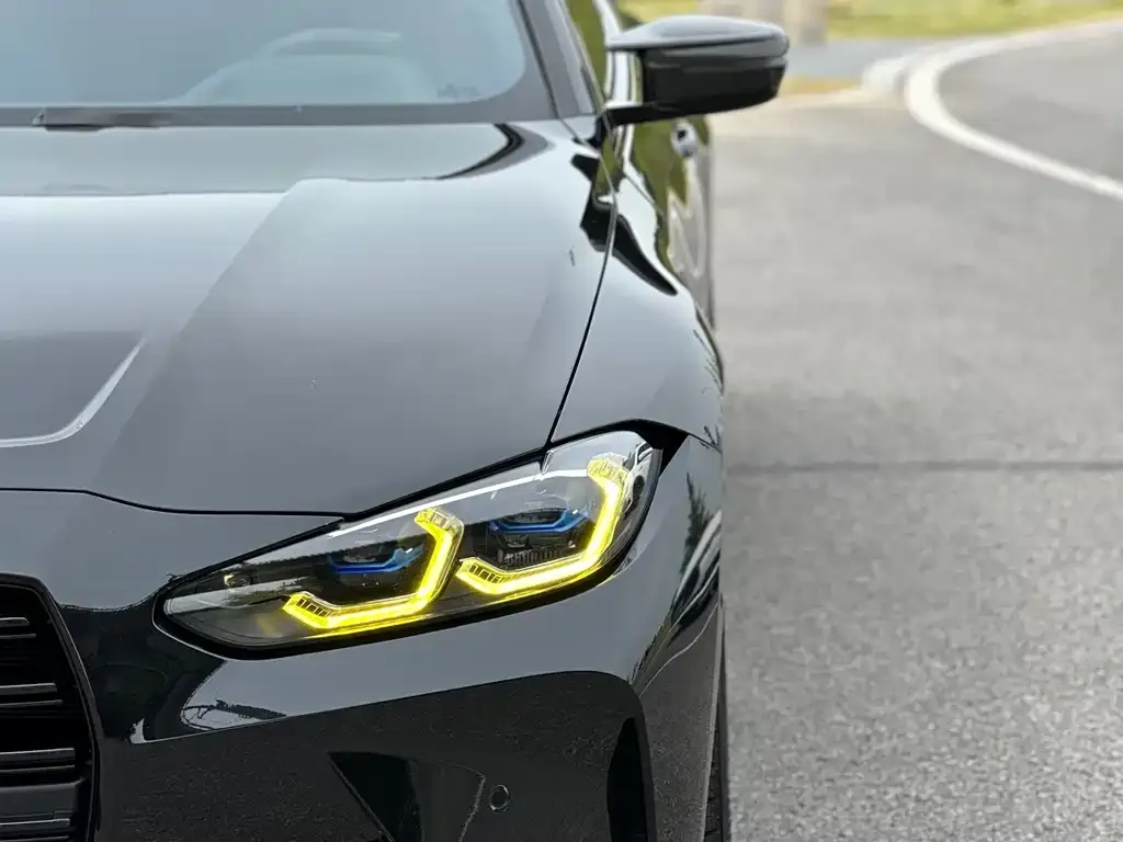 BMW M4 — фото 5