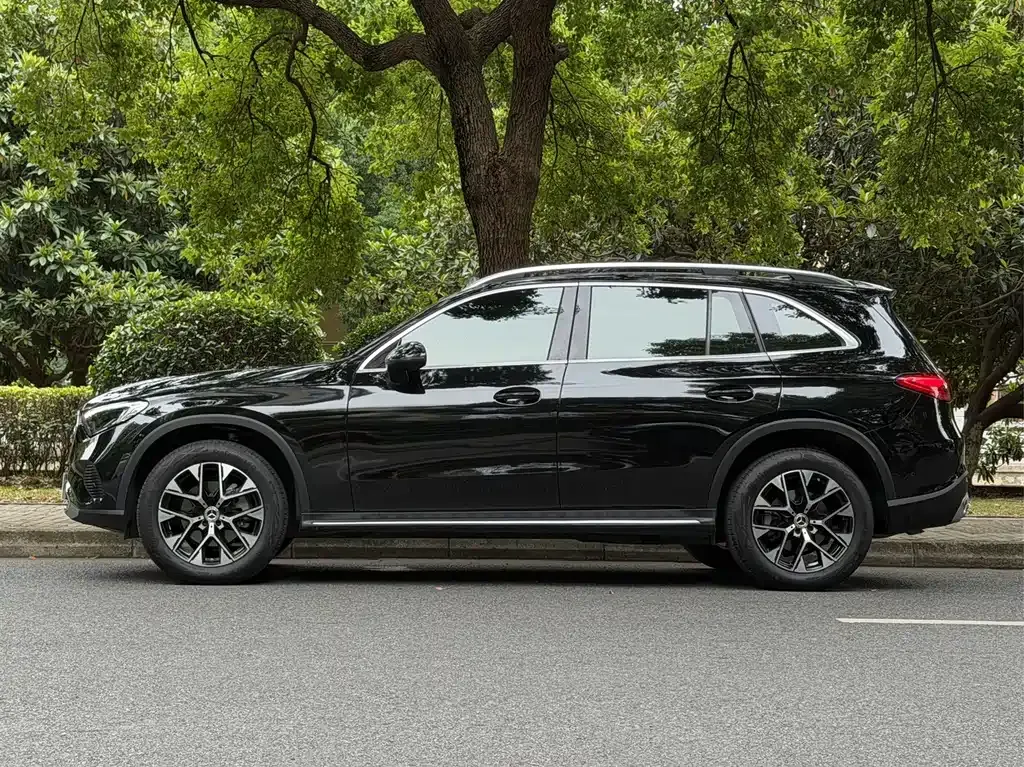 Mercedes-Benz GLC — фото 9