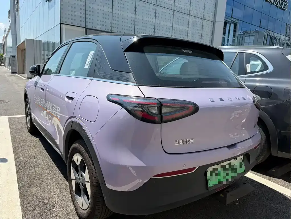 Geely Starburst — фото 10