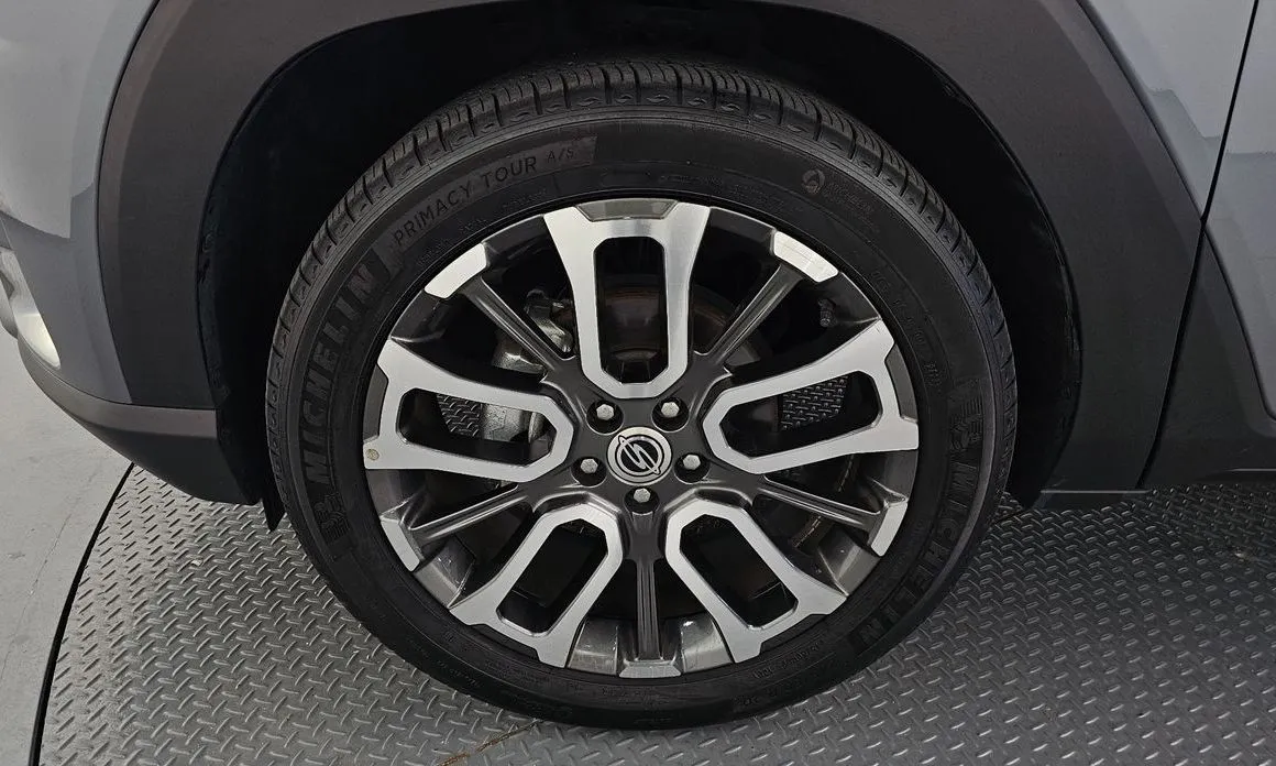 KG Mobility (Ssangyong) Torres — фото 10
