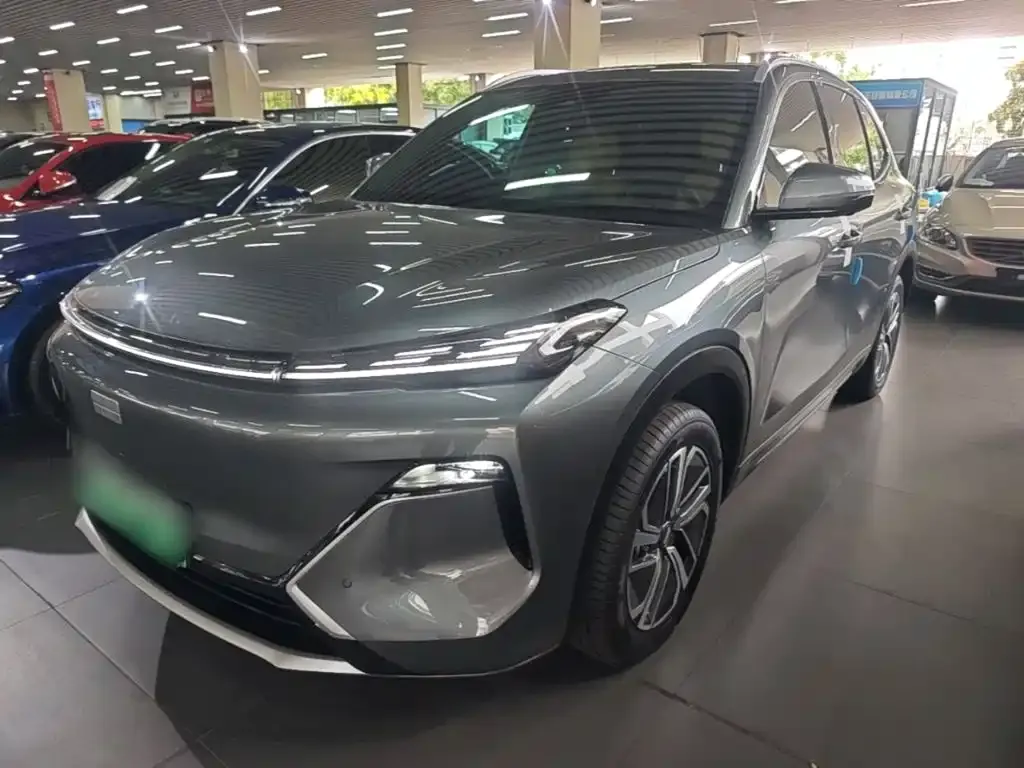 Geely Galaxy Xingjian 7 — фото 1