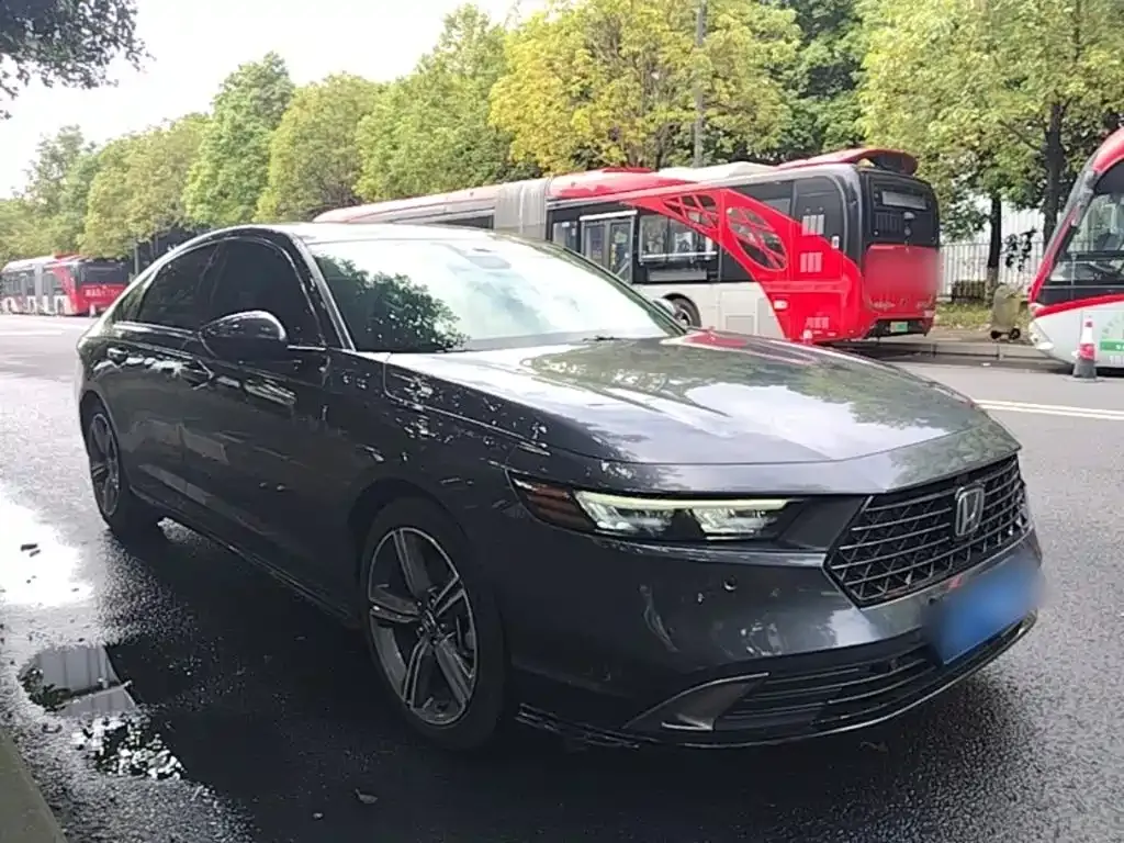 Honda Accord — фото 2